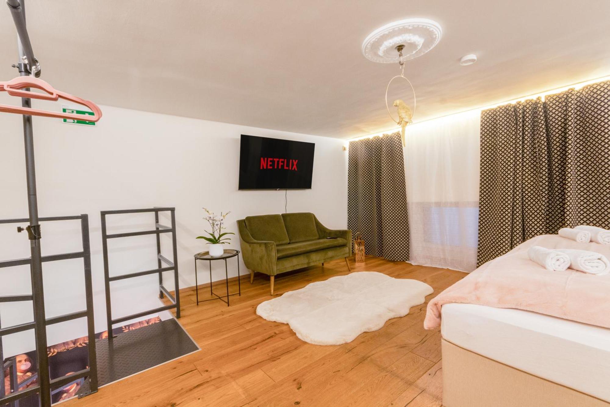 Апартаменты Zentral - Netflix - 2 Stoecke - Arbeitsplatz Вена Экстерьер фото
